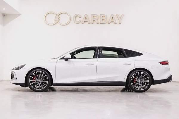 AED 1237 PM | MG7 2025 | TROPHY PLUS | UNDER 6 YEAR DEALER WARRANTY | PRISTINE CONDITION | GCC