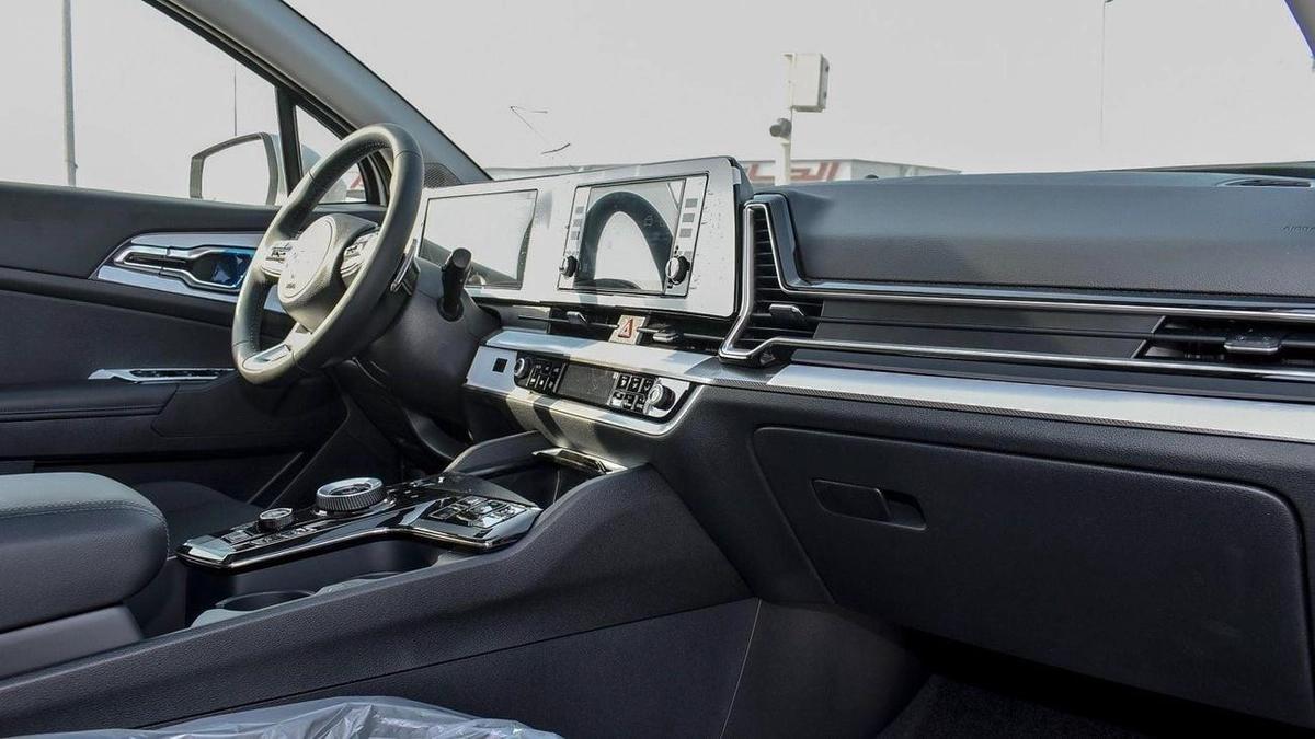 Kia Sportage-7-7