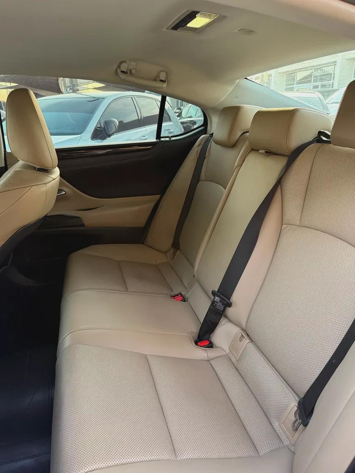 LEXUS ES 250 2021-9-9