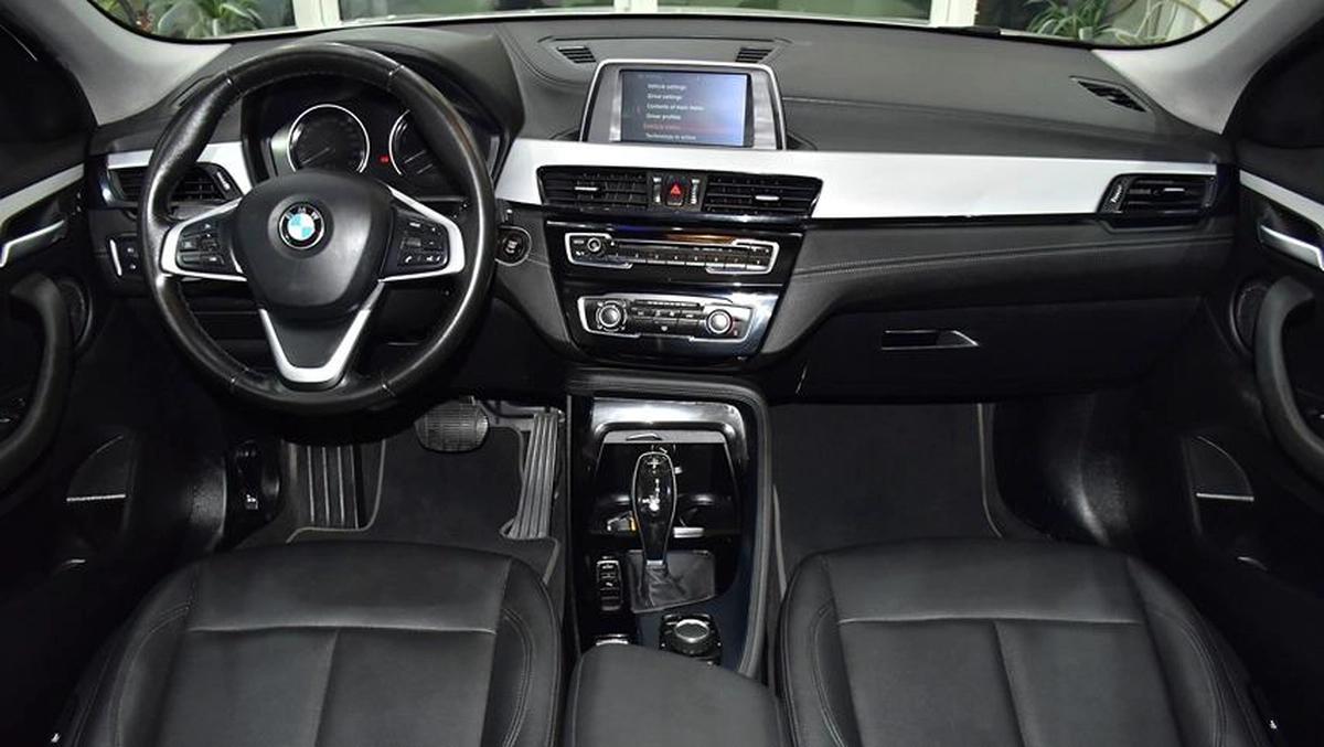 BMW X2 sDrive20i ( 2020 Model ) in White Color GCC Specs-9-9