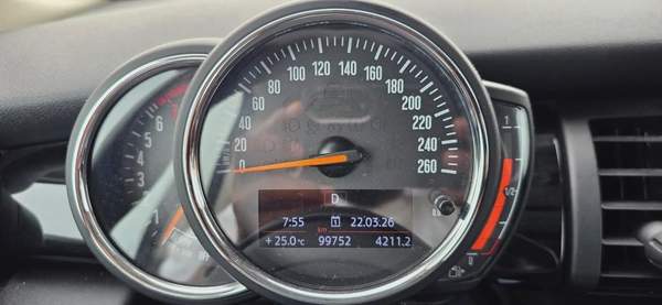 2019-Mini Cooper-Excellent Condition-Bank Finance Available