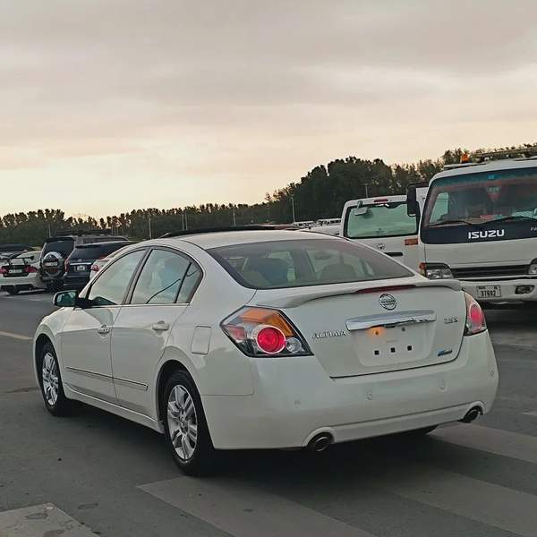 2011 Nissan Altima SL - GCC Specs