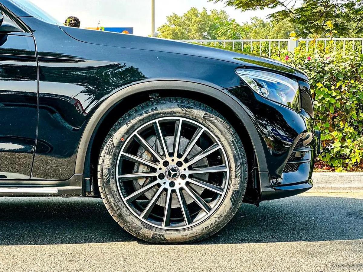 Mercedes GLC250 Coupe model 2019 GCC-3-3