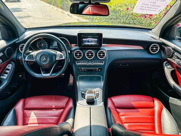 Mercedes GLC250 Coupe model 2019 GCC