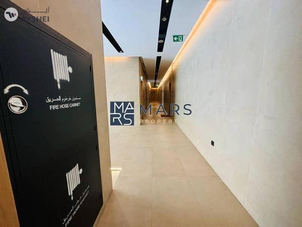 Charming Ground Floor Studio with Mini Garden!