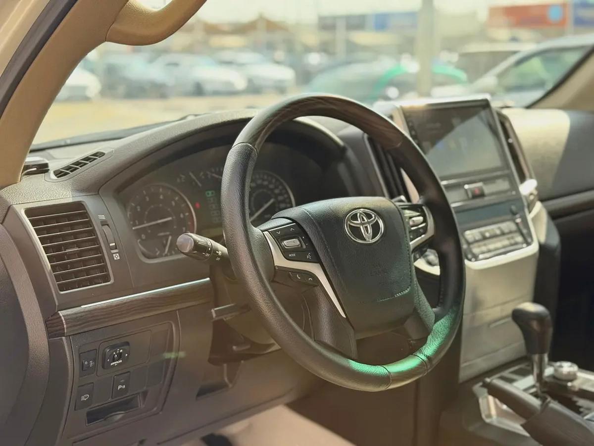 Toyota Land Cruiser 2008 update 2021-6-6