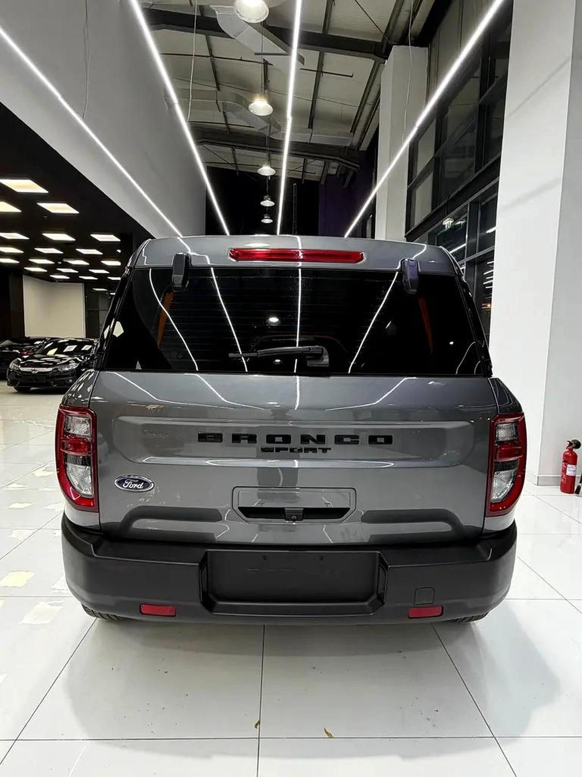 Ford Bronco Clean title-7-7