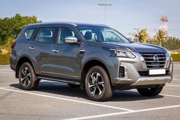 Nissan XTerra X-Terra Platinum PTR AT -MY2025- Grey