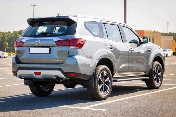Nissan XTerra X-Terra Platinum PTR AT -MY2025- Grey