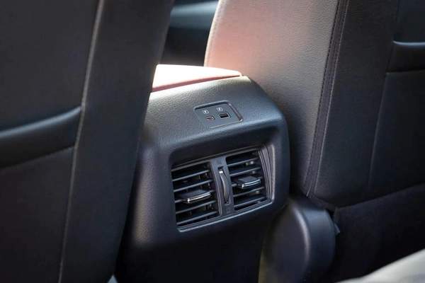 Nissan XTerra X-Terra Platinum PTR AT -MY2025- Grey