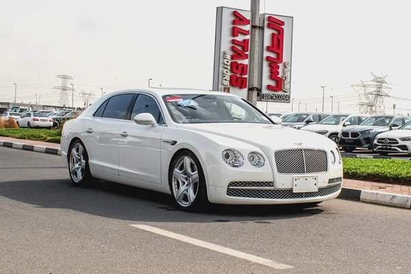 2014 - BENTLEY FLYING SPUR - SUPER CLEAN - ONLY 50,000 KM