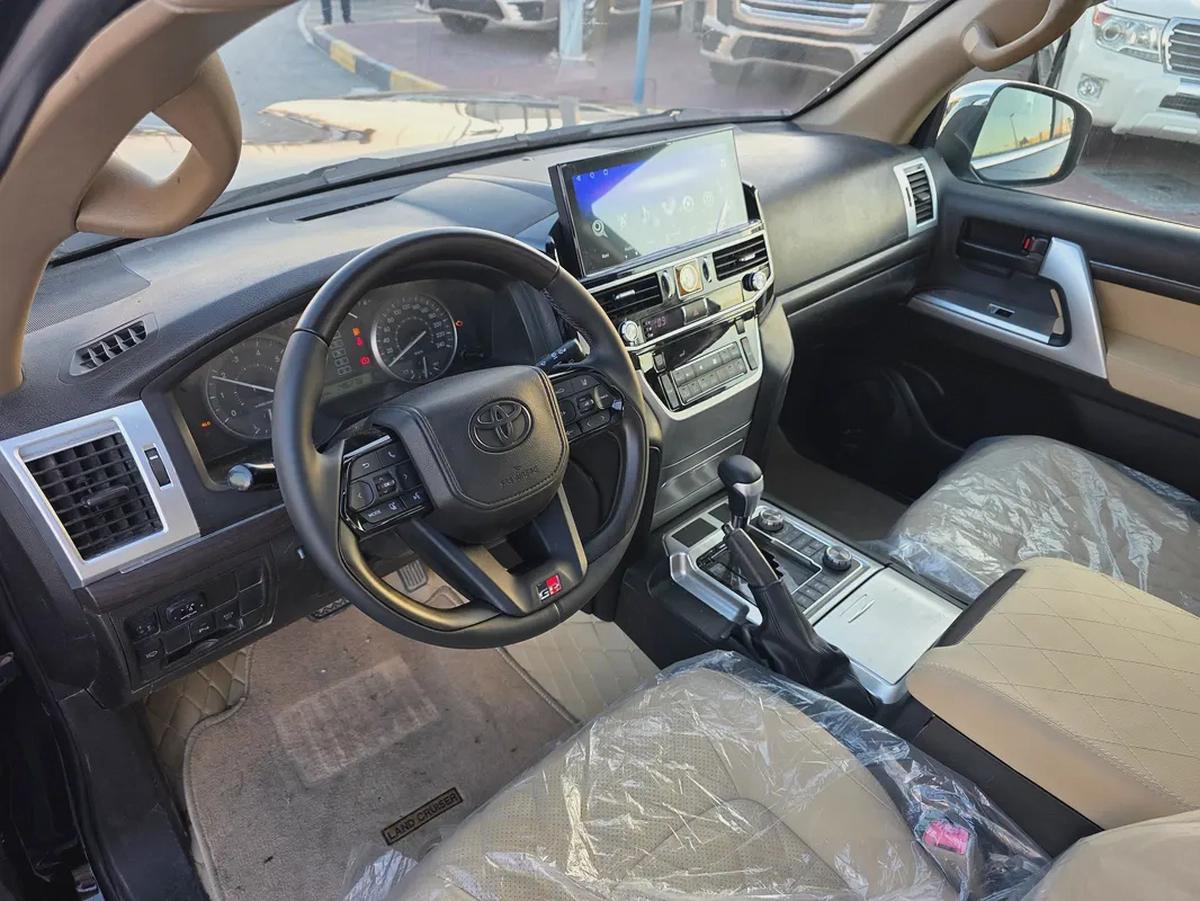 Toyota Land Cruiser GXR V6 4.0L Model 2010 Upgrade 2024 Full Options Gcc Specfactions-6-6