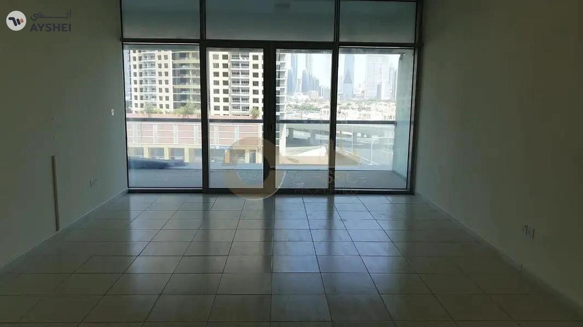 Canal View | Spacious 1 BR | Excellent location-1-landscape
