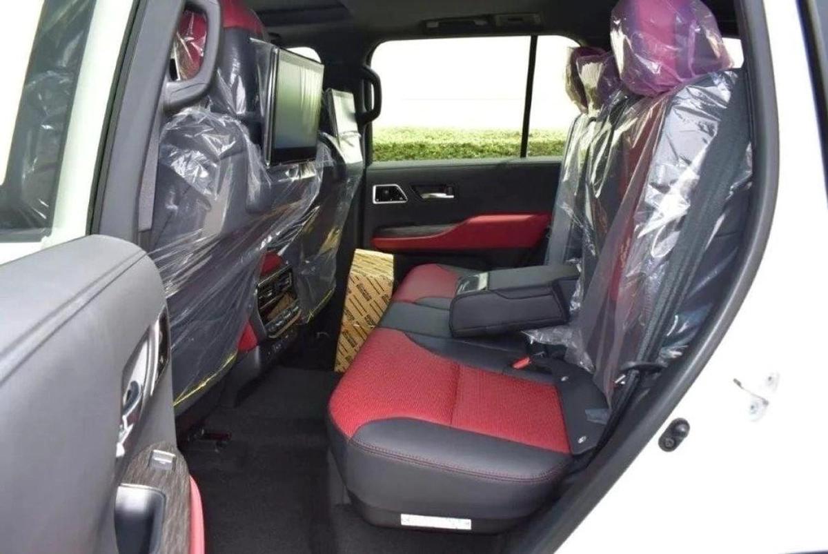 Toyota Land Cruiser 2024 TOYOTA LAND CRUISER 300 GR-SPORT V6 3.3L TWIN TURBO AT-9-9