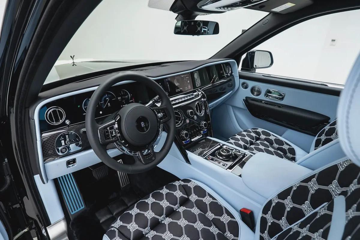 2026 ROLLS ROYCE CULLINAN | BALCK BADGE | GCC | MAIN DEALER WARRANTY SERVICE-10-10