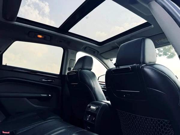 CADILLAC SRX | 2012 | FULL OPTION | CLEAN CAR FRESH JAPAN IMPORT