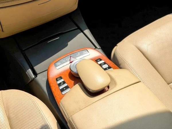 Mercedes S500 GCC Very Low Mileage Model 2006