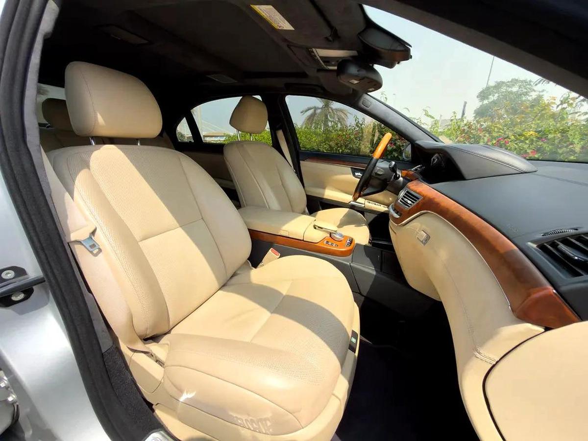Mercedes S500 GCC Very Low Mileage Model 2006-10-10