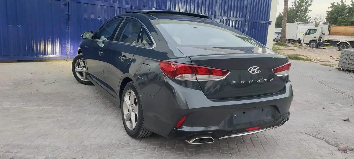 Hyundai Sonata GL 2018 - GCC Specs - Excellent Condition-14-14