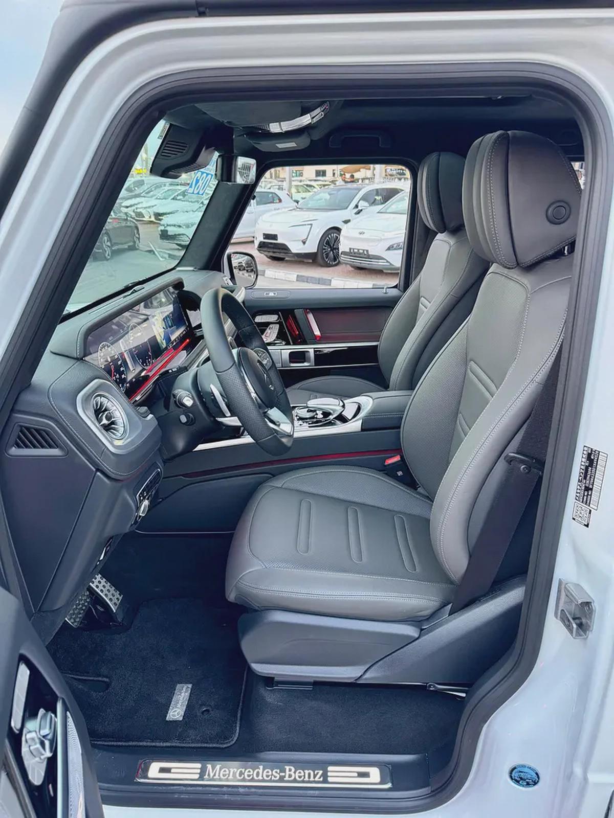 2024 Mercedes-Benz G-Class G 400 d - Japanese Specs - Auction Grade 5/A-12-12