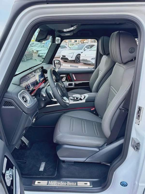 2024 Mercedes-Benz G-Class G 400 d - Japanese Specs - Auction Grade 5/A