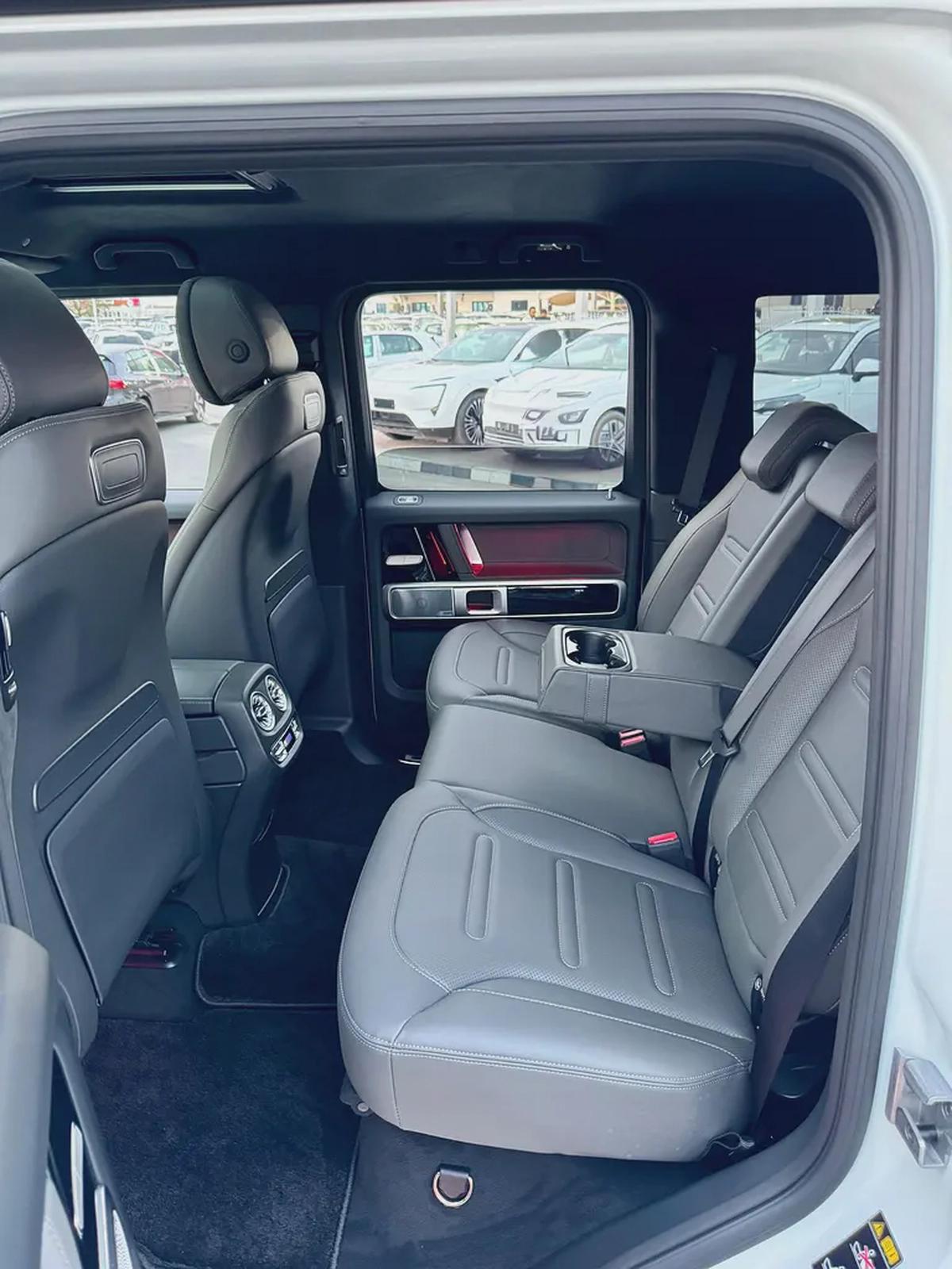 2024 Mercedes-Benz G-Class G 400 d - Japanese Specs - Auction Grade 5/A-13-13