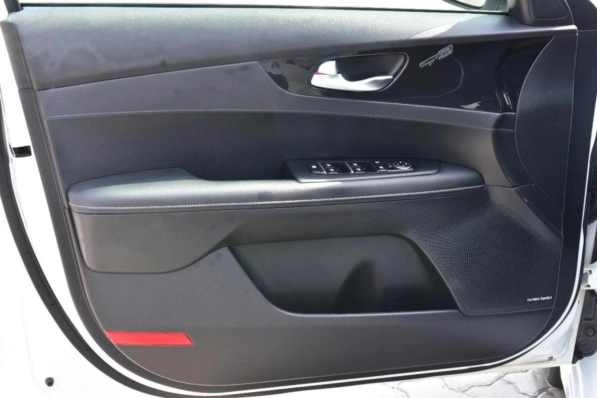 FORTE GT LINE 2024 | WHITE-10-10