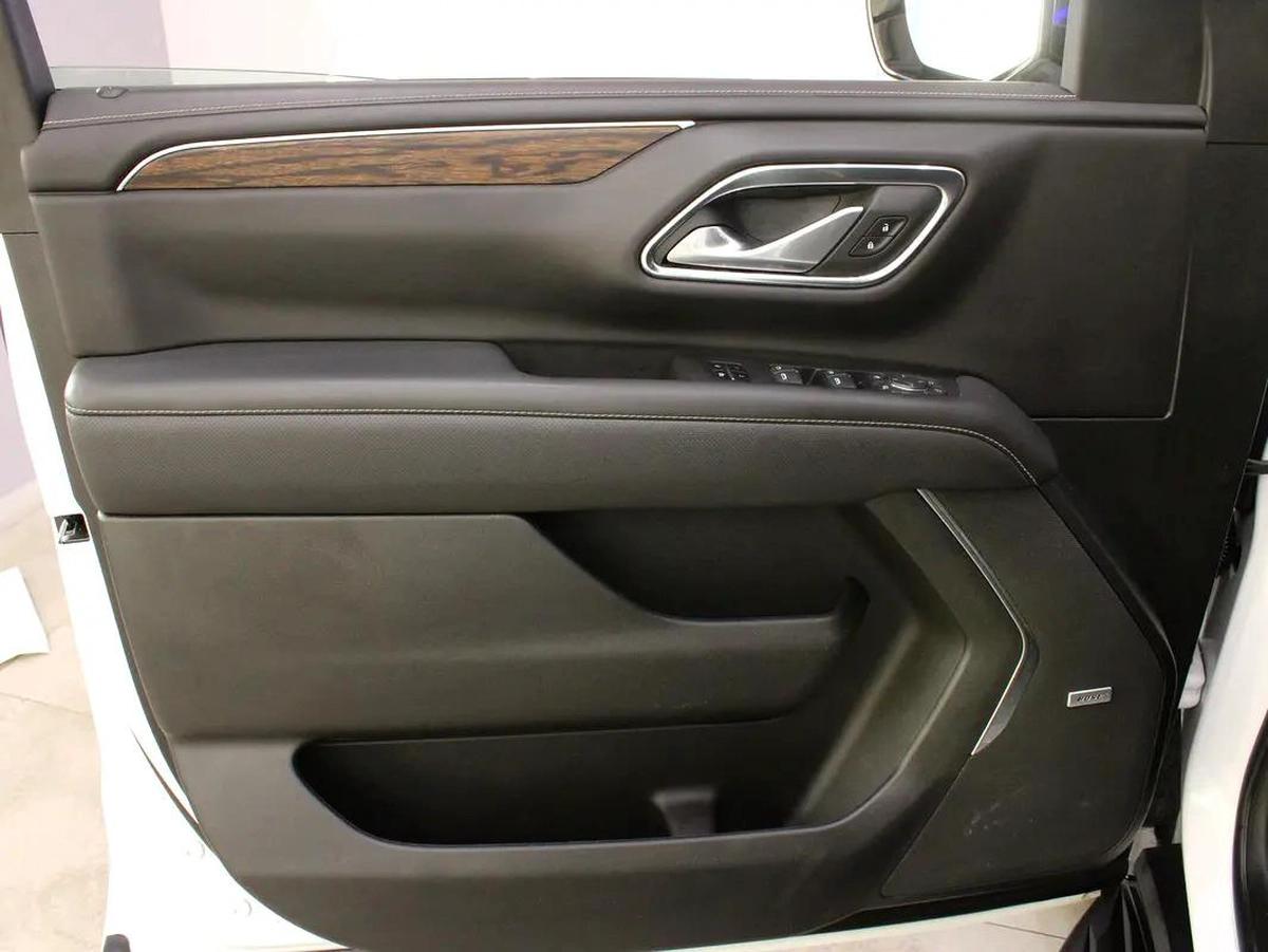 2022 Chevrolet Suburban Premier | VIP SEATS-16-16