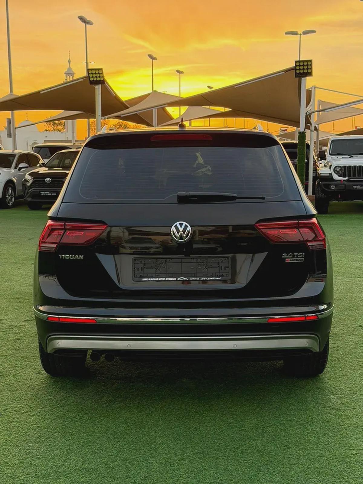 (2017) VOLKSWAGEN TIGUAN //COMFORTLINE// GCC FULL OPTION -ORIGINAL PAINT--5-5