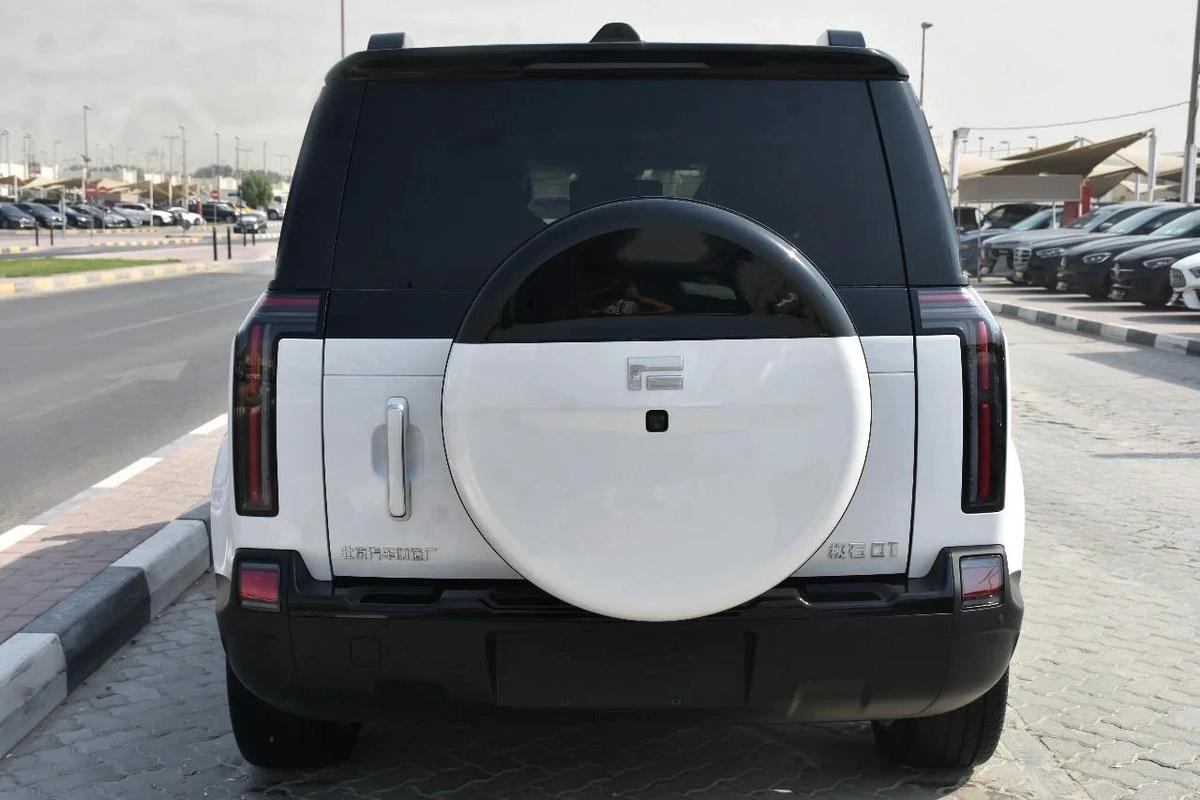 ROX 01 VIP 6 SEATS 2025 | WHITE LIKE-12-12
