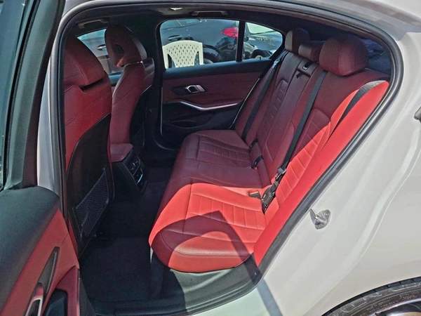 BMW 330i M Sport 2.0L (258 HP) M Sport Warranty & service 2022 GCC