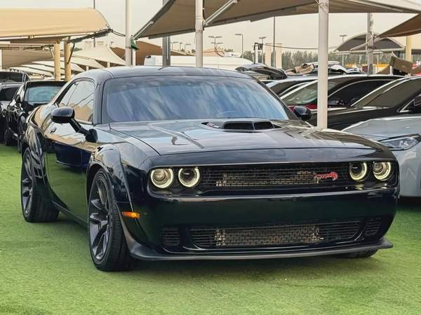 Dodge Challenger Scat Pack 2022 shaker 6.4L