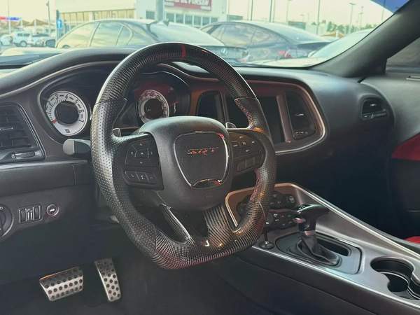 Dodge Challenger Scat Pack 2022 shaker 6.4L