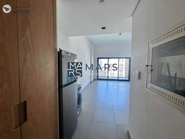 Brand new balcony studio with parking gym and pool