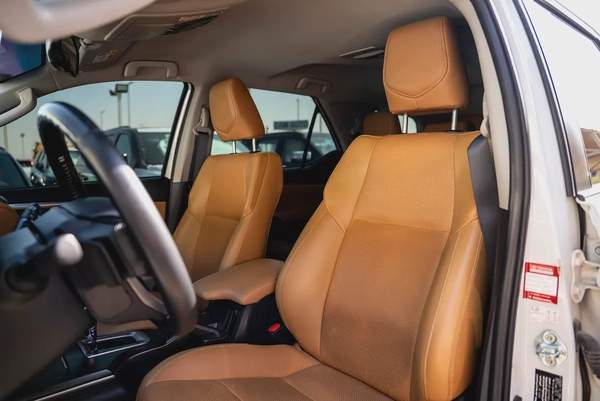 Toyota Fortuner VXR 2024 Agency Warranty Full Service History GCC 4.0L V6