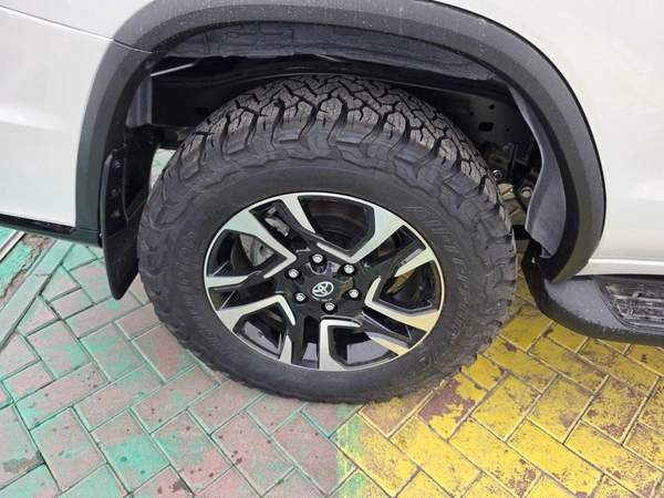 Toyota Fortuner Brand New Toyota Fortuner 2.7L Petrol – 2026 – GCC Specs