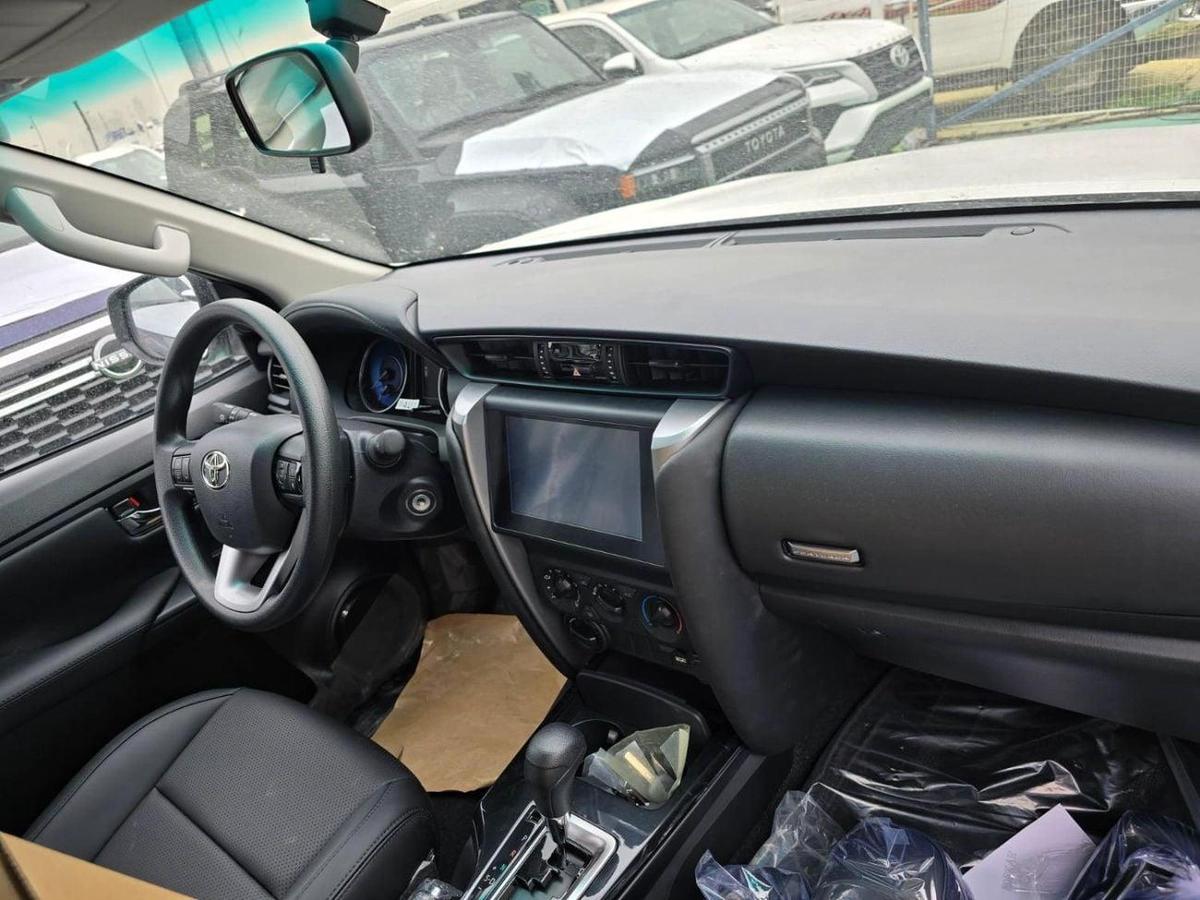 Toyota Fortuner Brand New Toyota Fortuner 2.7L Petrol – 2026 – GCC Specs-8-8