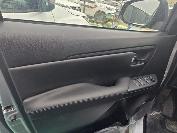 Toyota Fortuner Brand New Toyota Fortuner 2.7L Petrol – 2026 – GCC Specs