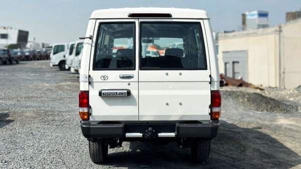 Toyota Land Cruiser 70 TOYOTA LAND CRUISER HARDTOP LC78 MY2024 DIESEL V6 4.2L
