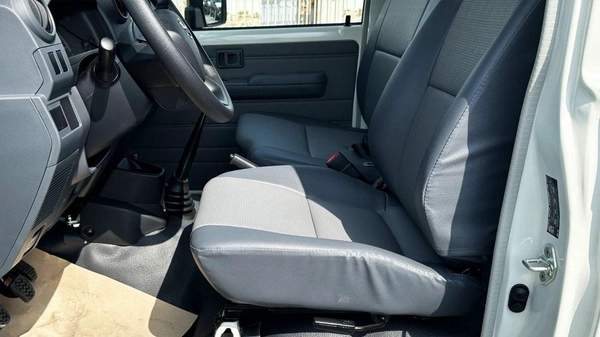 Toyota Land Cruiser 70 TOYOTA LAND CRUISER HARDTOP LC78 MY2024 DIESEL V6 4.2L