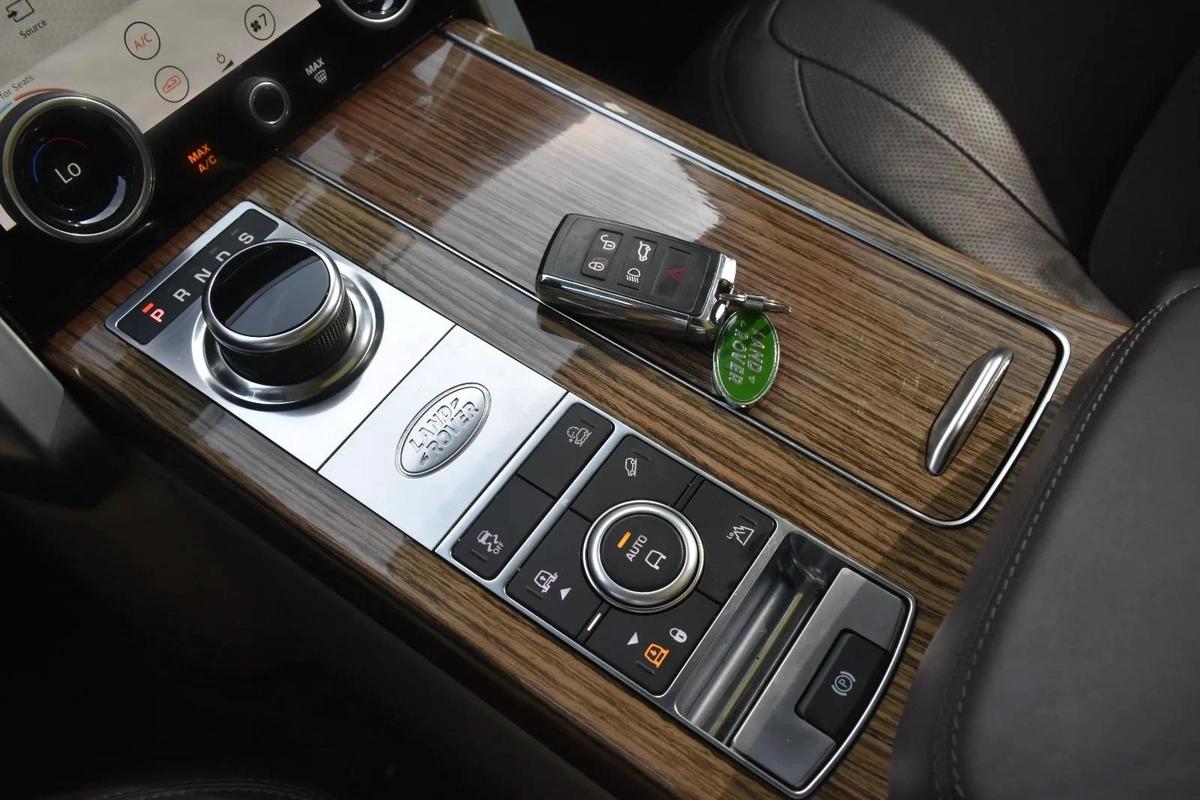 RANGE ROVER SE 2019 | WHITE-6-6