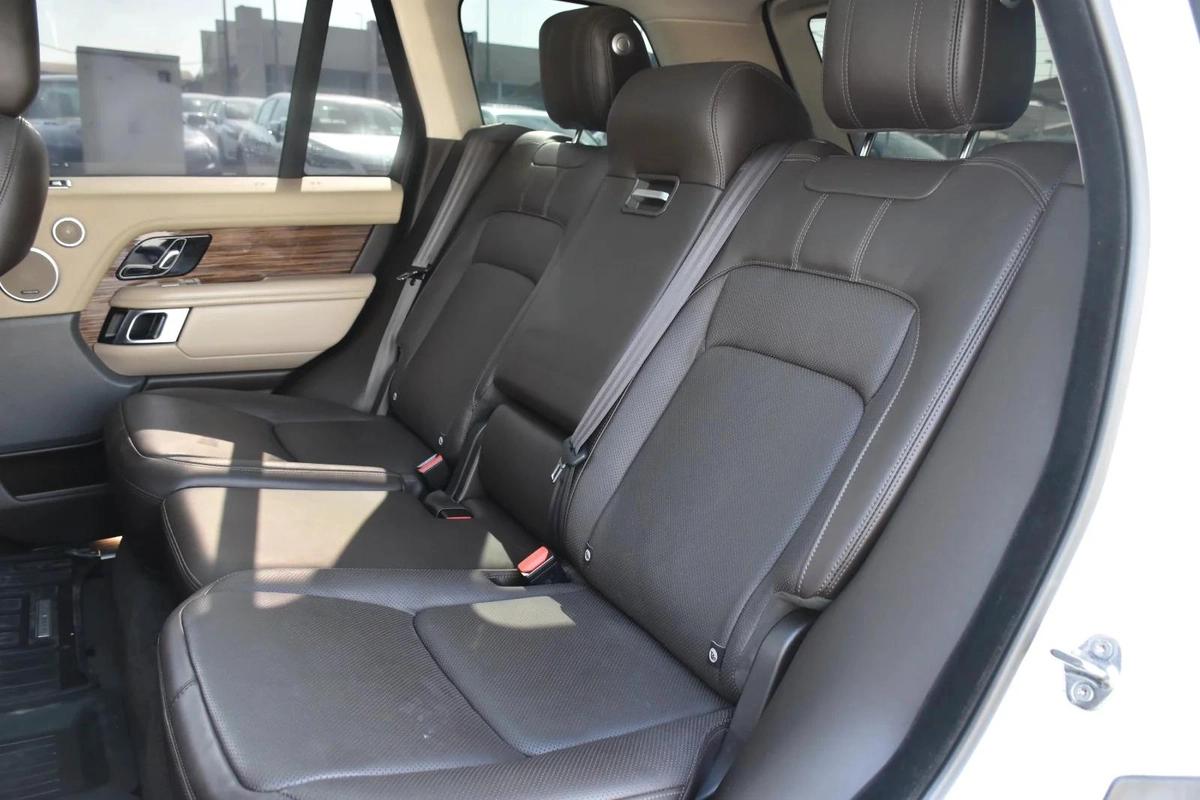 RANGE ROVER SE 2019 | WHITE-13-13