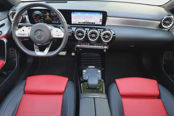 2023-MERCEDES BENZ CLA250 AMG MERCEDES BENZ CLA250 AMG