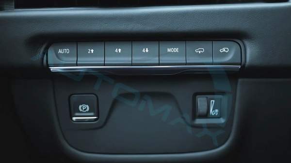 ( Only For Export ) 2025/2025 Cadillac Escalade 600 Sport Platinum V8 6.2L BRAND NEW