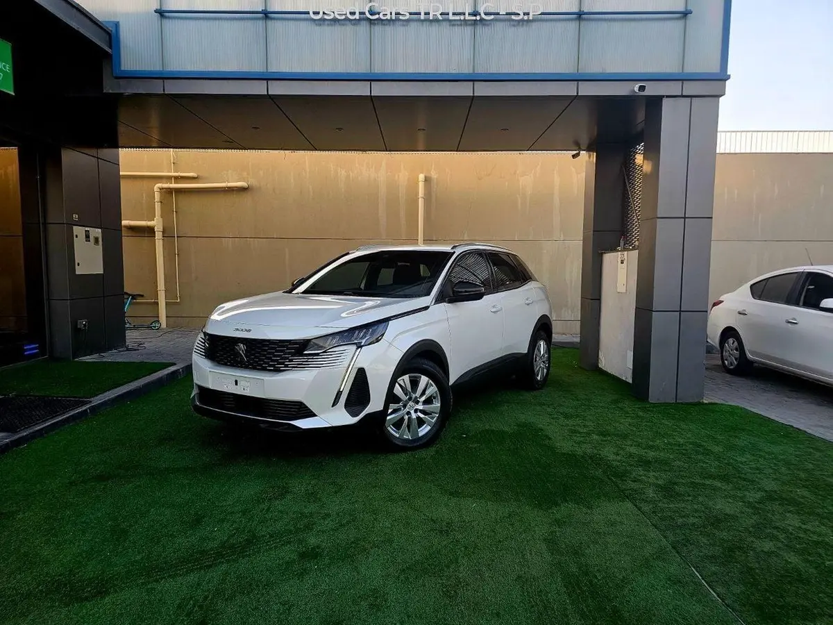 Peugeot 3008 / 1.6 V4/ ORIGINAL PAINT/ SINGLE OWNER/ LOW KMS-0-0