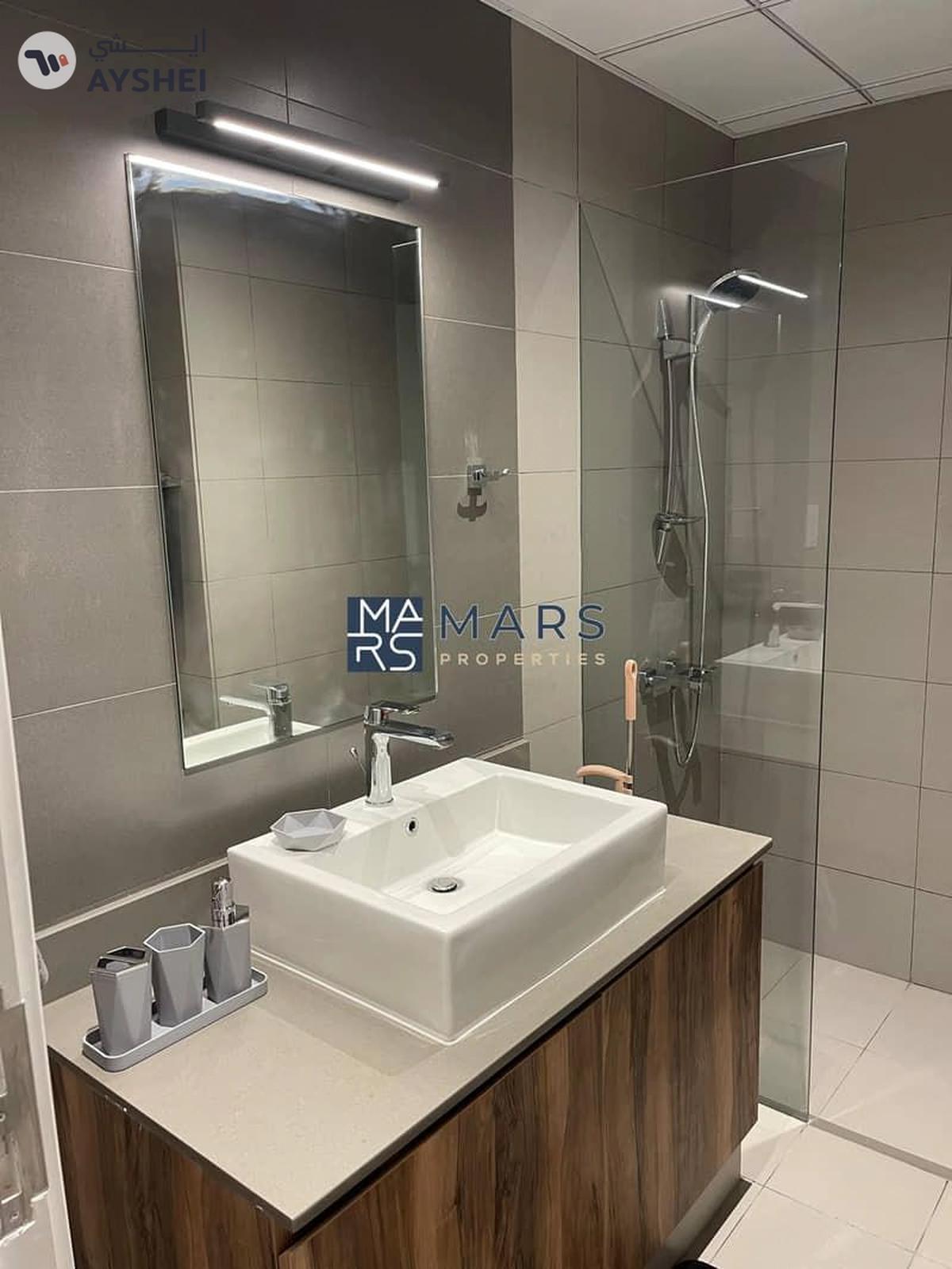 | FREEHOLD | FULLY FURNISHED | SPACIOUS LAYOUT | PARTITION STUDIO |-8-8