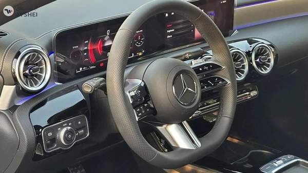 Mercedes-Benz CLA 200 2026 GCC Full options AMG Package Agency Warranty