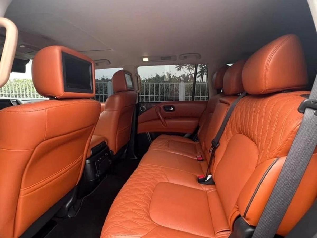 Nissan Patrol LE PLATINUM-3-3