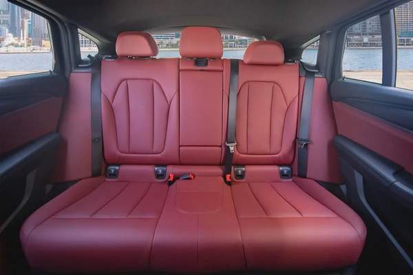 3,200 P.M | 0% Down-Payment | BMW Warranty+Service | MEGA SALE Mkit