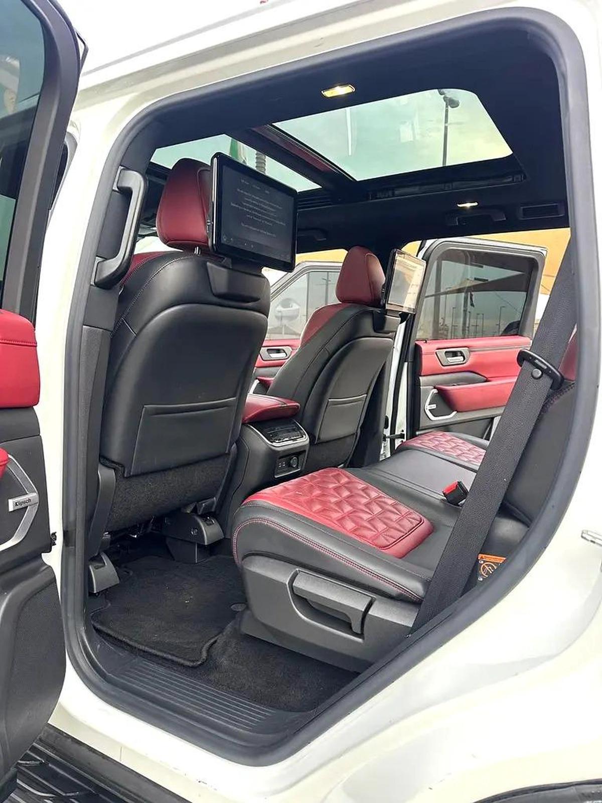 2025 Nissan Patrol LE Platinum - GCC Specs - Brand New-5-5